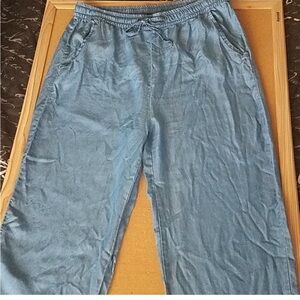 - Love tree lightweight chambray pants